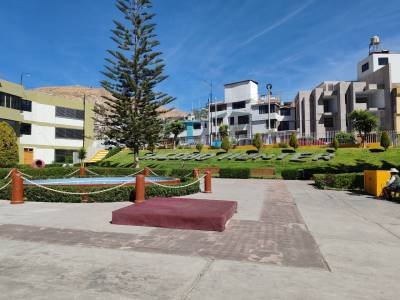 Vendo casa como terreno en hunter, urb. jos&eacute; carlos mari&aacute;tegui - la chira
