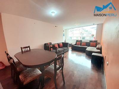 Venta de amplio departamento 3 dormitorios pueblo libre ref 873