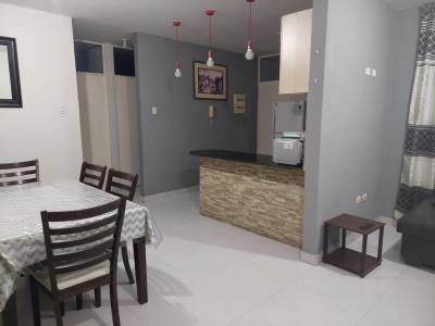 Departamento amoblado en alquiler - urb. miraflores - quinto piso