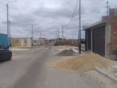Venta de 03 terrenos juntos - urb. corales 2 - mz f2, lote 41 - 42 - 43
