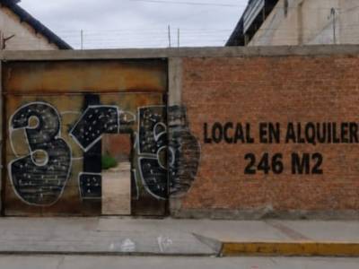 Terreno en alquiler de 246 m2 - frente a alianza francesa