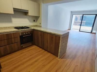 Alquiler Dpto Miraflores | 87 m&sup2; | Us$9302 Dorm. Cada Uno con Ba&ntilde;o Incorporado